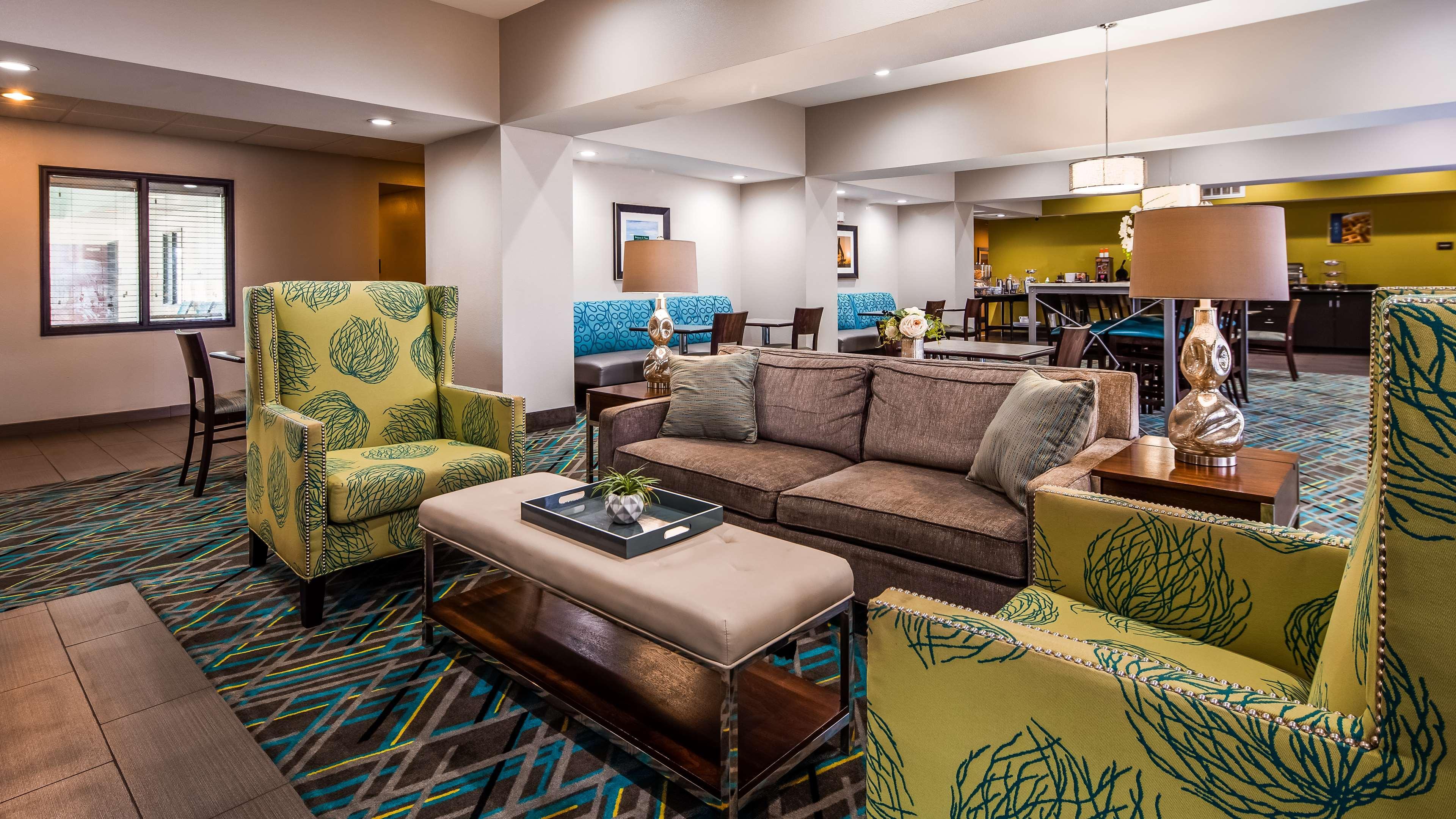 Best Western Golden Prairie Inn And Suites Sidney Eksteriør billede