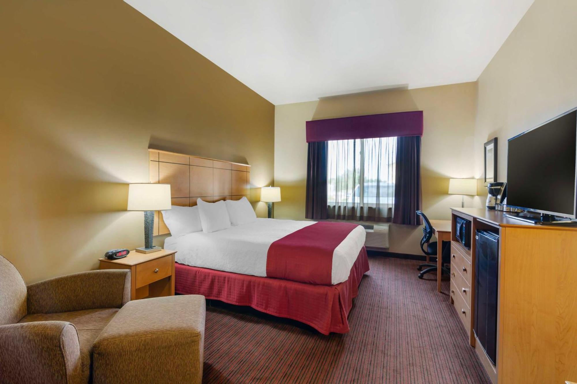 Best Western Golden Prairie Inn And Suites Sidney Eksteriør billede